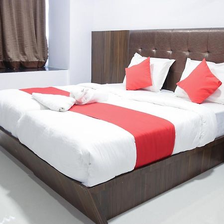 Hotel Apple Inn Navi Mumbai Exterior photo