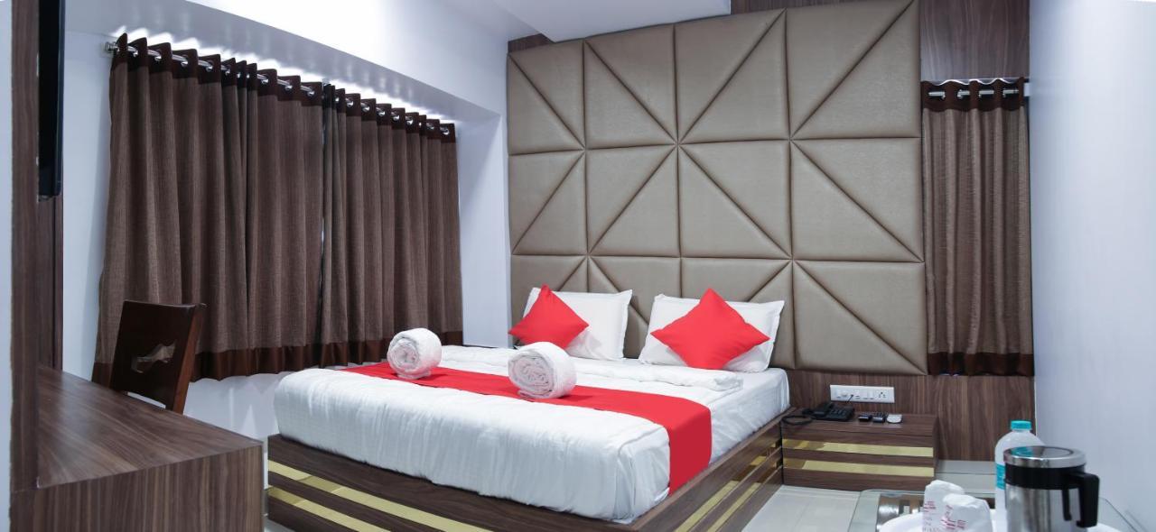 Hotel Apple Inn Navi Mumbai Exterior photo