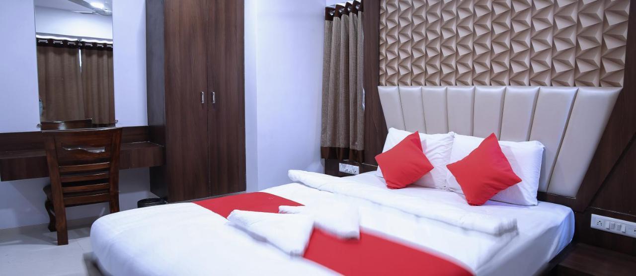 Hotel Apple Inn Navi Mumbai Exterior photo