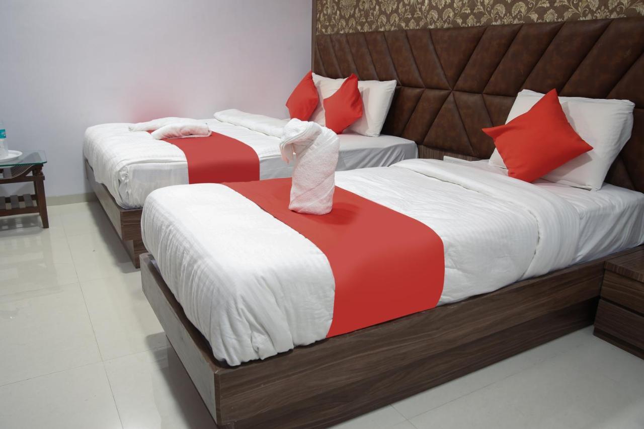 Hotel Apple Inn Navi Mumbai Exterior photo